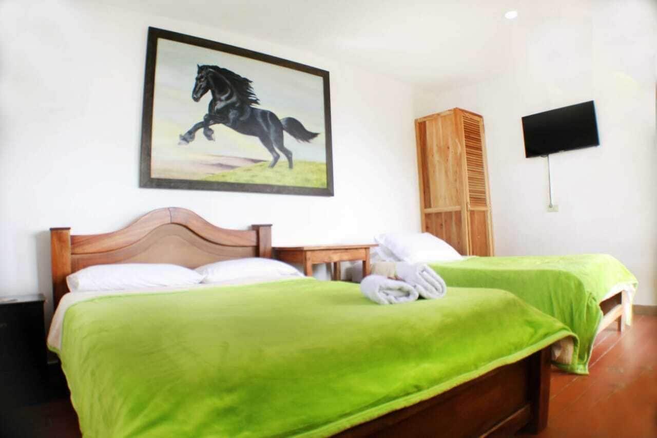 Eco Lodge La Juanita La Linda Экстерьер фото